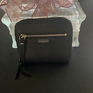 Coach leather bi-fold zip around wallet